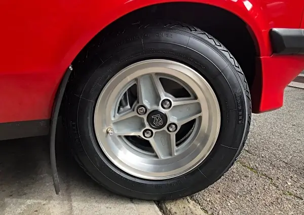 Ford Escort RS2000 on CN36 Tires