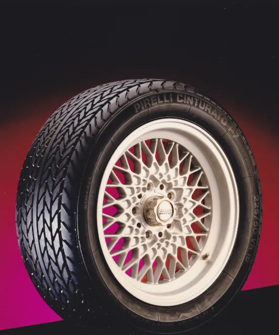 PIRELLI Classic Modern Tires