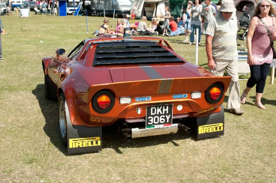 Pirelli P7 Corsa Classic